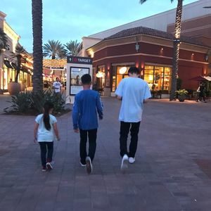 Meet your Posher, Renee